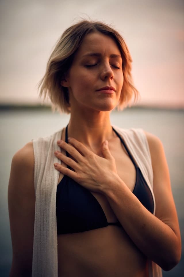 AMERICAN WOMAN MEDITATING