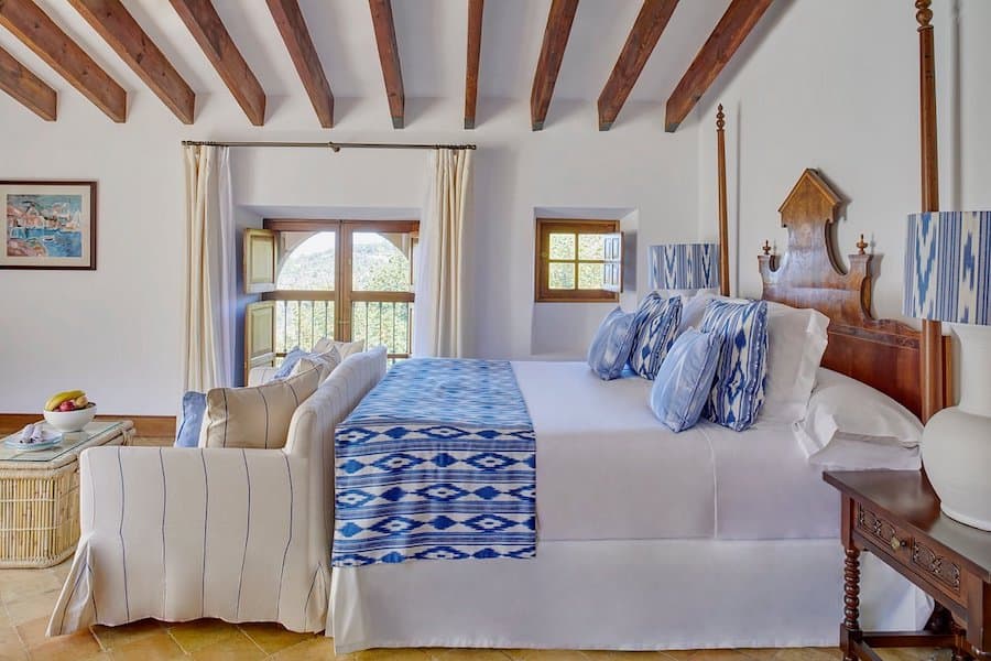 Mediterranean Style Bedroom Blue