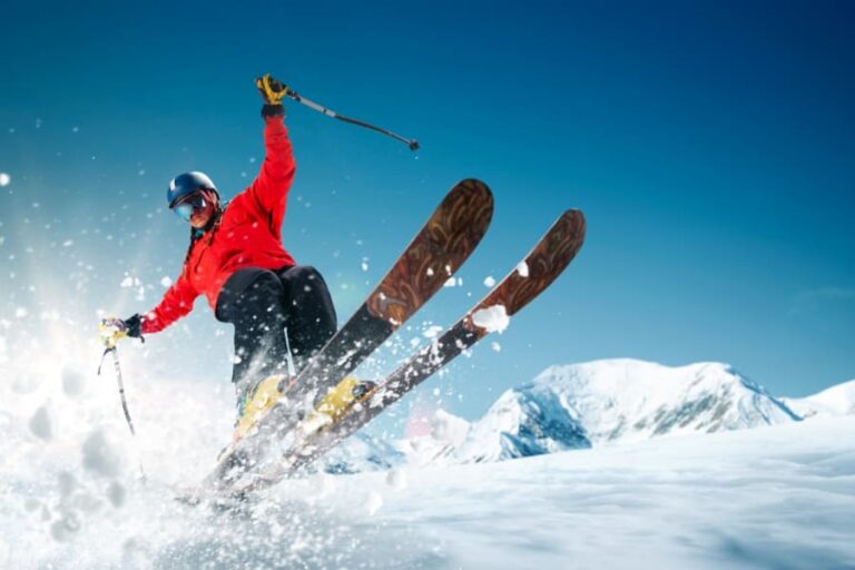 Handy Downloadable Ski Trip Packing List